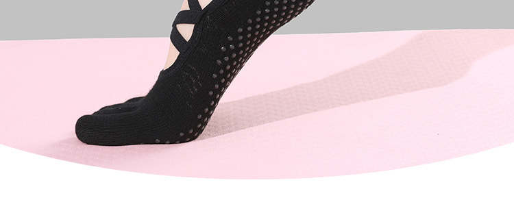 Autumn and Winter New Pilates Socks Yoga Socks Toe Socks Non-Slip Socks Professional Sports All-Inclusive Backless Multi-Strap Autumn and Winter New Pilates Socks Yoga Socks Toe Socks Non-Slip Socks Professional Sports All-Inclusive Backless Multi-Strap