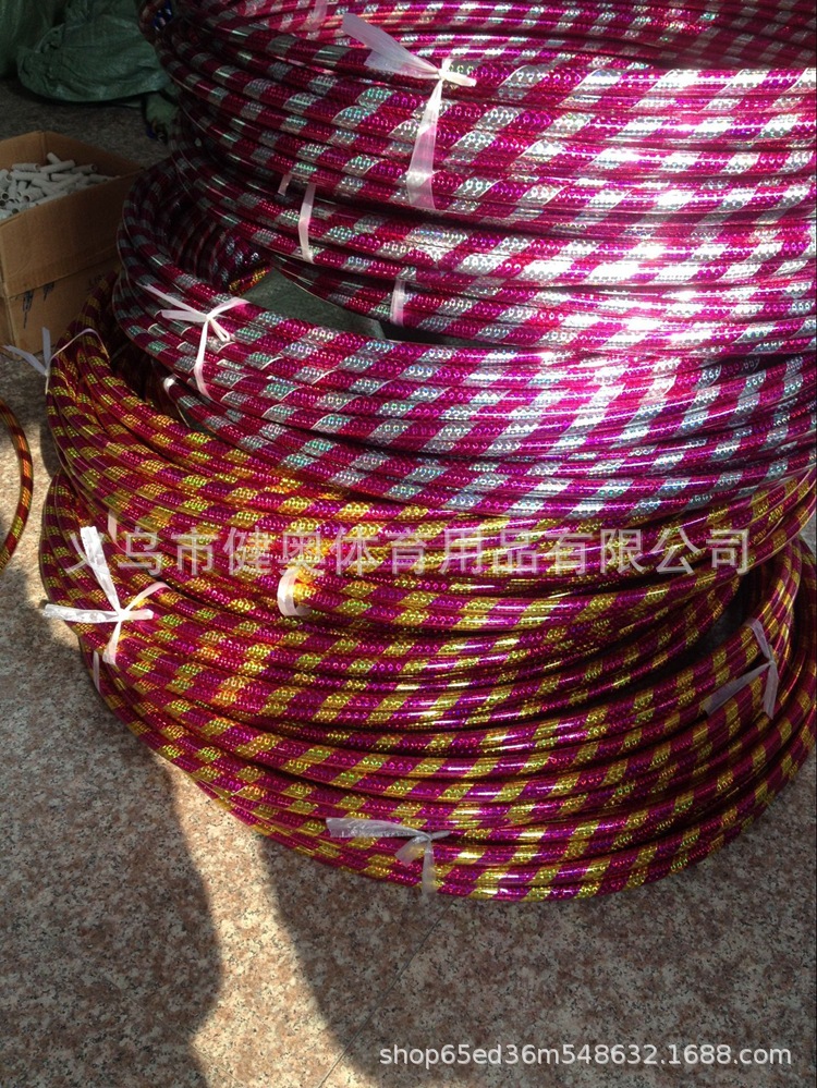 Jianerte factory foreign trade export center laser double color hula hoop children stage performance hula hoop Jianerte factory foreign trade export center laser double color hula hoop children stage performance hula hoop
