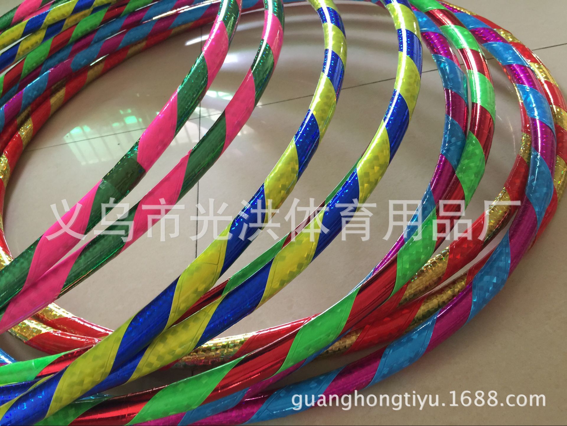 Factory Direct Sales with Stones Reflective Stripe Laser Hula Hoop Children Hula Hoop Special Foreign Trade Export Factory Direct Sales with Stones Reflective Stripe Laser Hula Hoop Children Hula Hoop Special Foreign Trade Export