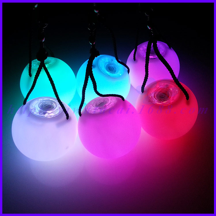 LED Luminous Vinyl Ball Nine Function Flash Poi Dance Supplies Acrobatics Props Yo-Yo Fancy Fitness Ball