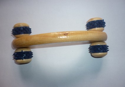 Wooden roller Massager four wheel Massager