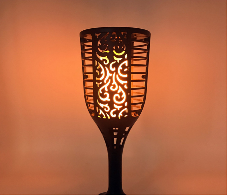 USB charged flame lamp lawn plug - in lamp hot style electronics solar flame lamp USB charged flame lamp lawn plug - in lamp hot style electronics solar flame lamp