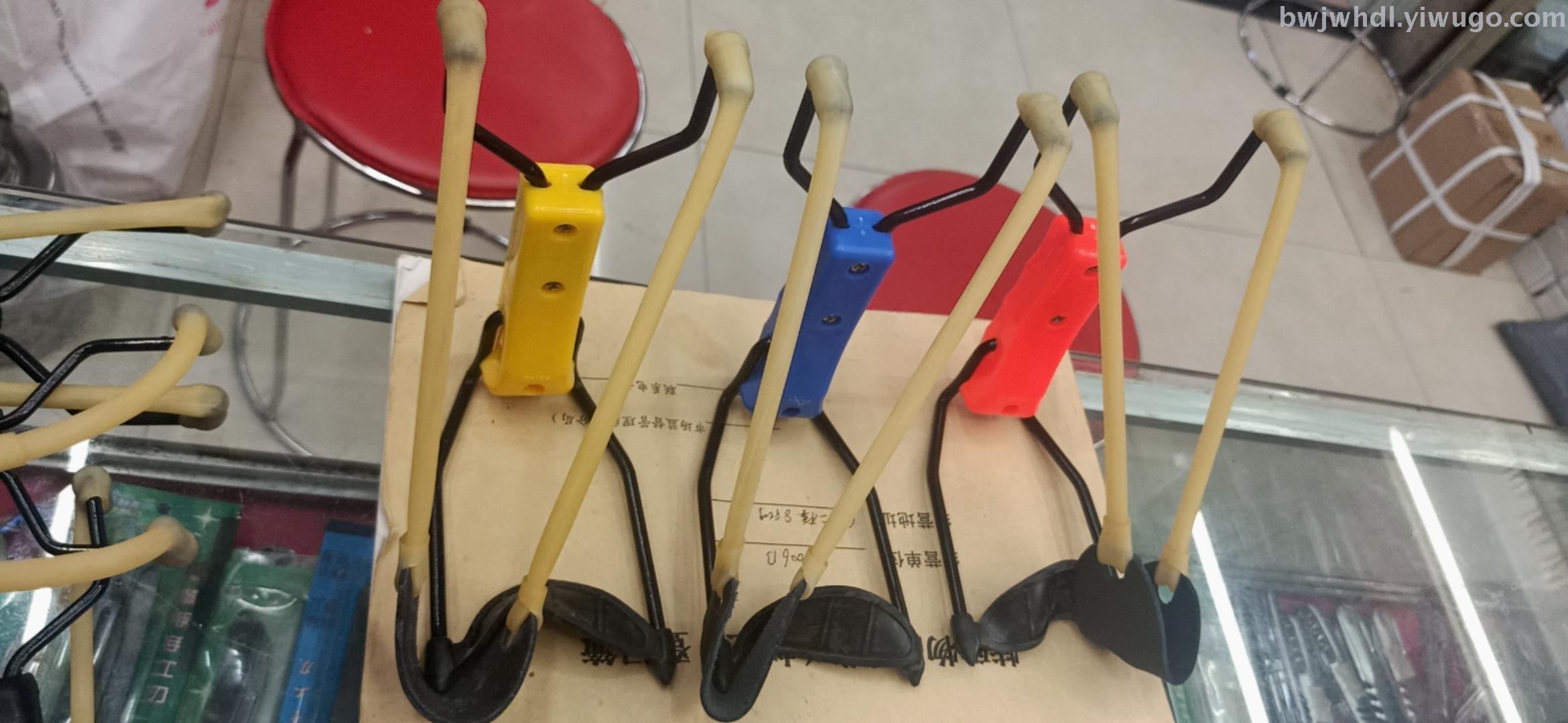 Wholesale and retail plastic hand support colored toy slingshot entertainment Wholesale and retail plastic hand support colored toy slingshot entertainment