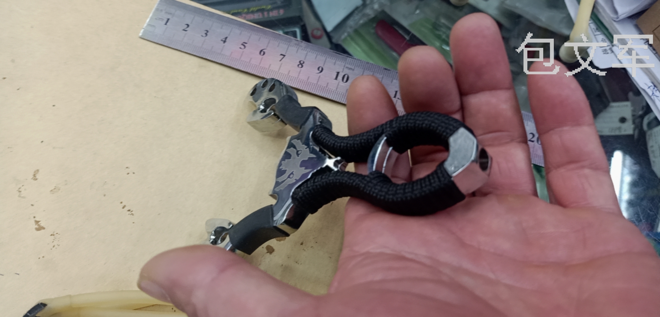 Factory Price Wholesale Three-Card Six-Strand Sky Wolf Star Alloy Slingshot Small King Kong Wolf Slingshot Factory Price Wholesale Three-Card Six-Strand Sky Wolf Star Alloy Slingshot Small King Kong Wolf Slingshot