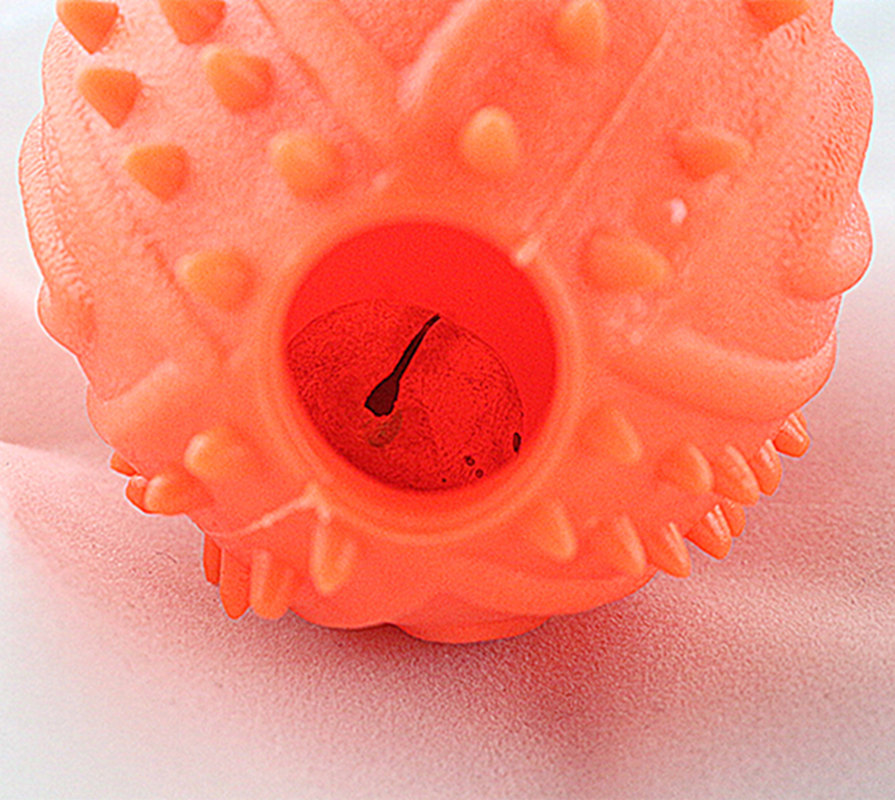 Rugby bowling Pet dog vocal toys spot supplies wholesale. Rugby bowling Pet dog vocal toys spot supplies wholesale.