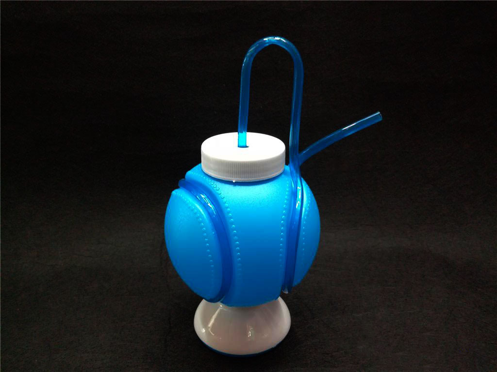 Creative rugby shaped straw cup ball wound straw cup bar party baseball shaped suction kettle rs - 2989 Creative rugby shaped straw cup ball wound straw cup bar party baseball shaped suction kettle rs - 2989