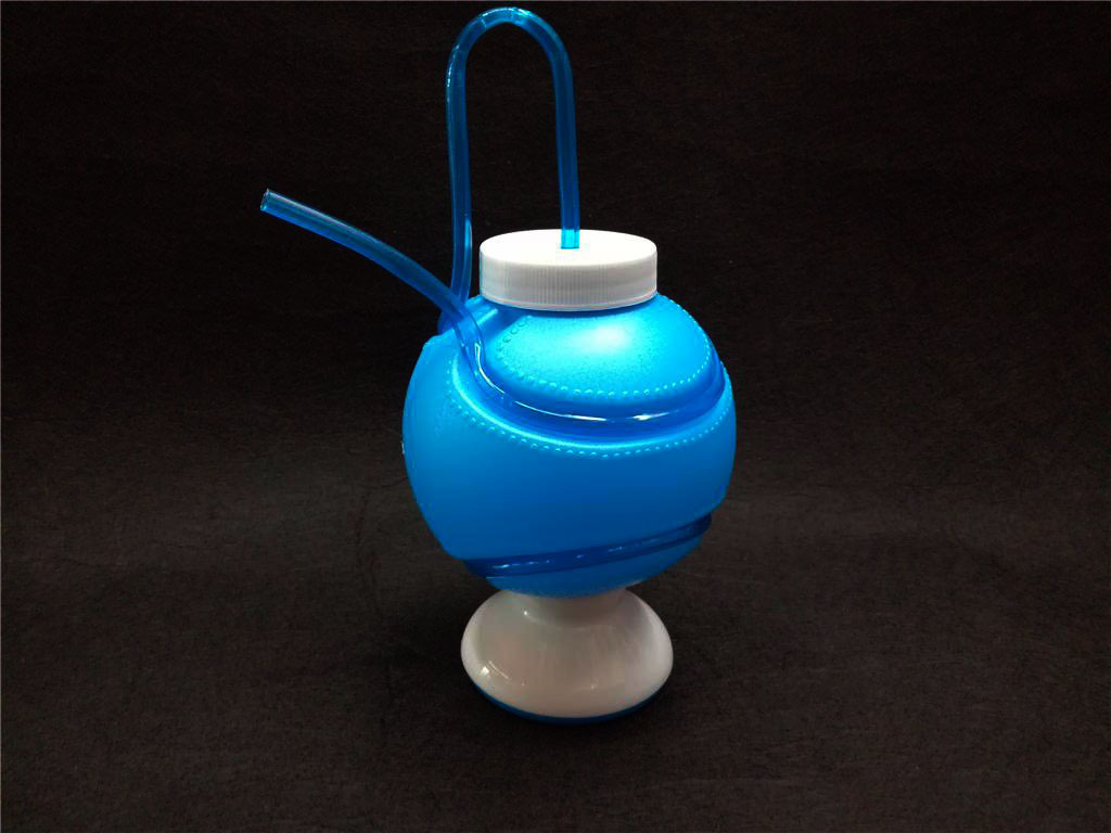 Creative rugby shaped straw cup ball wound straw cup bar party baseball shaped suction kettle rs - 2989 Creative rugby shaped straw cup ball wound straw cup bar party baseball shaped suction kettle rs - 2989
