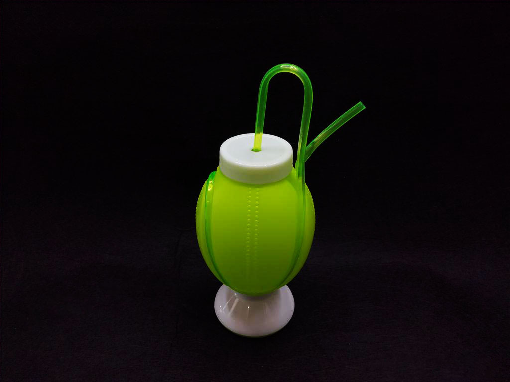 Creative rugby shaped straw cup ball wound straw cup bar party baseball shaped suction kettle rs - 2989 Creative rugby shaped straw cup ball wound straw cup bar party baseball shaped suction kettle rs - 2989