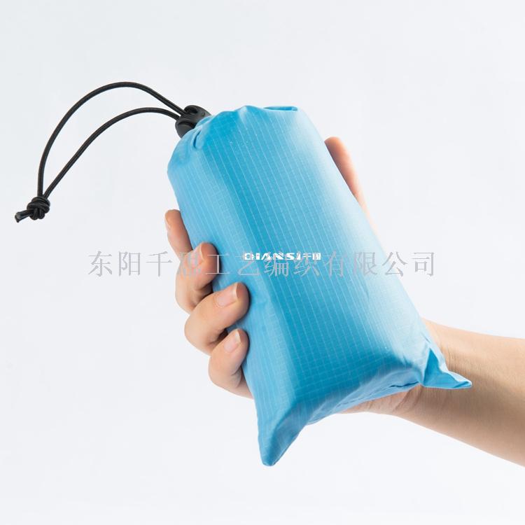 Hot style special sale is suing camping nylon pocket picnic mat waterproof work folding lawn beach mat moisture proof pad