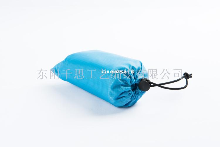 Hot style special sale is suing camping nylon pocket picnic mat waterproof work folding lawn beach mat moisture proof pad