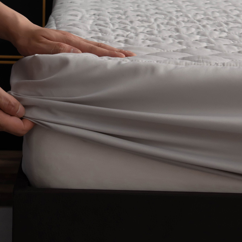 Ultrasonic Cotton Padded Thickened Waterproof Mattress Protector Hotel Bedding Stain-Proof