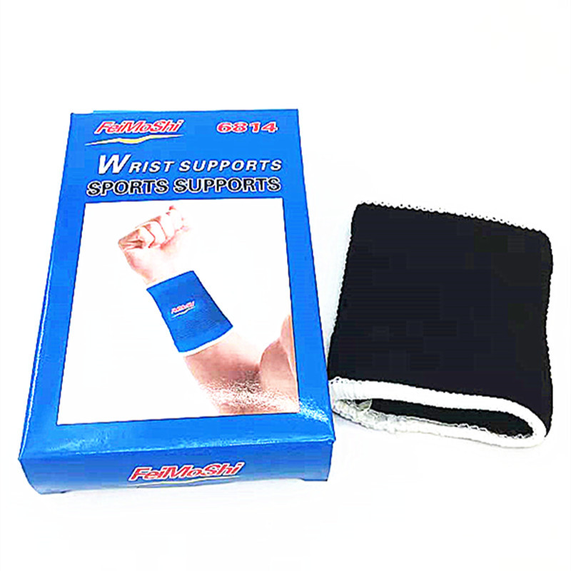 Polyester Cotton Knitted Warm Basketball Wrist Protector Wristband Sports Gift Protective Gear Wholesale Two Yuan Store Polyester Cotton Knitted Warm Basketball Wrist Protector Wristband Sports Gift Protective Gear Wholesale Two Yuan Store