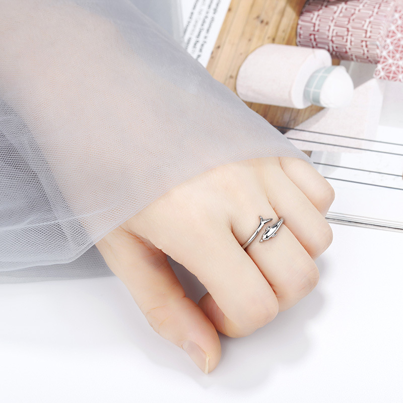 New European and American Collection Copper Ring Female Special-Interest Design Fashion Personalized Hip Hop Light Luxury Index Finger Ring Cuff Bracelet New European and American Collection Copper Ring Female Special-Interest Design Fashion Personalized Hip Hop Light Luxury Index Finger Ring Cuff Bracelet