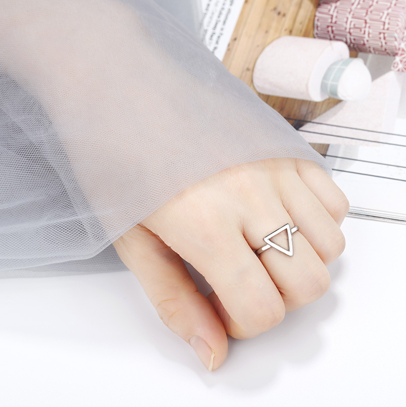 New European and American Collection Copper Ring Female Special-Interest Design Fashion Personalized Hip Hop Light Luxury Index Finger Ring Cuff Bracelet New European and American Collection Copper Ring Female Special-Interest Design Fashion Personalized Hip Hop Light Luxury Index Finger Ring Cuff Bracelet