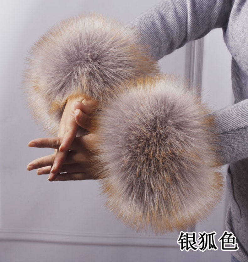 Raccoon Fur Fox Fur Imitation Fur Fur Hand Ring Fur Wristband Women's Oversleeve Imitation Rabbit Fur Bracelet Cuff Wristband Raccoon Fur Fox Fur Imitation Fur Fur Hand Ring Fur Wristband Women's Oversleeve Imitation Rabbit Fur Bracelet Cuff Wristband