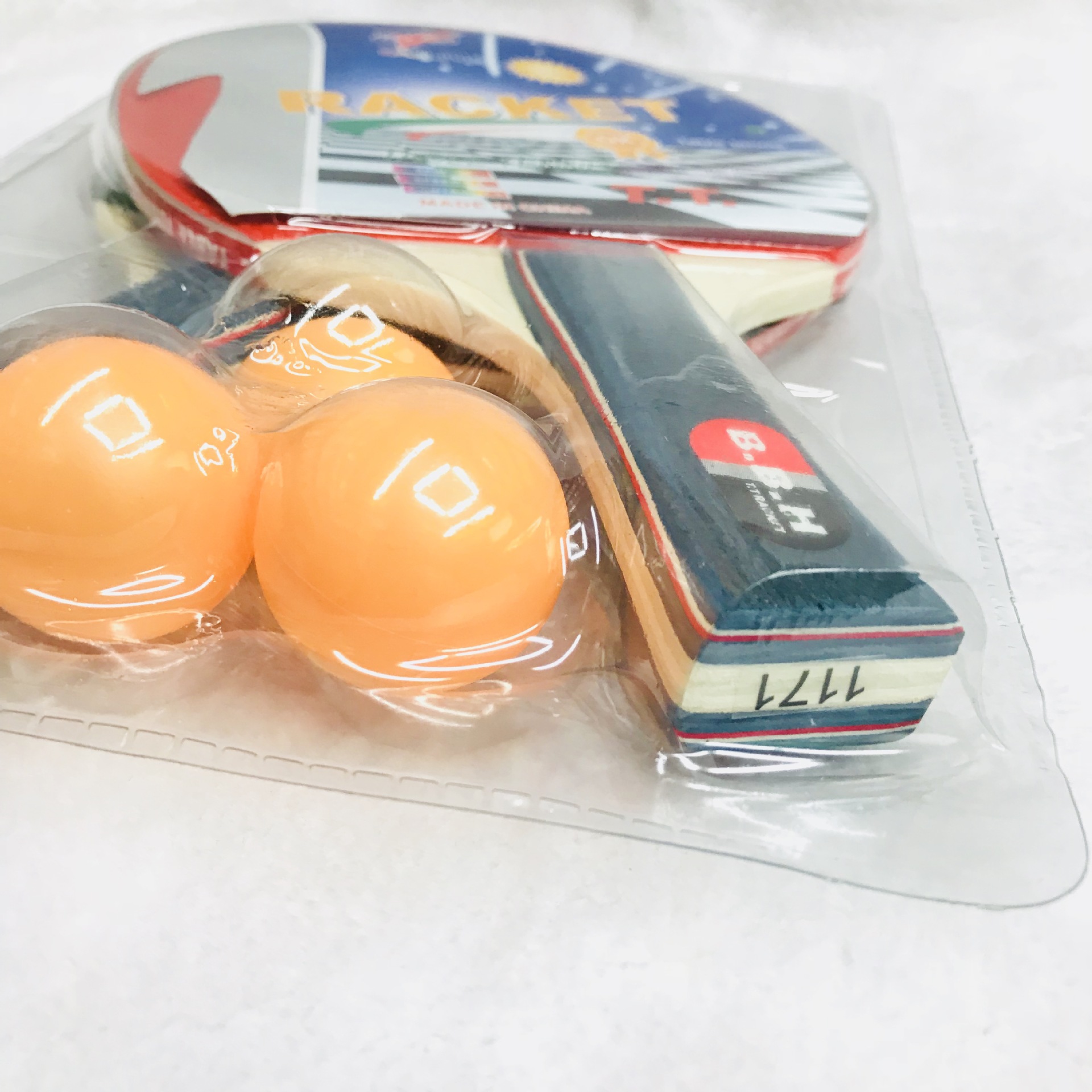 Manufacturer direct selling OULITE table tennis pats 1171 7 mm laminated color handle rubber sponge with two rows. Manufacturer direct selling OULITE table tennis pats 1171 7 mm laminated color handle rubber sponge with two rows.