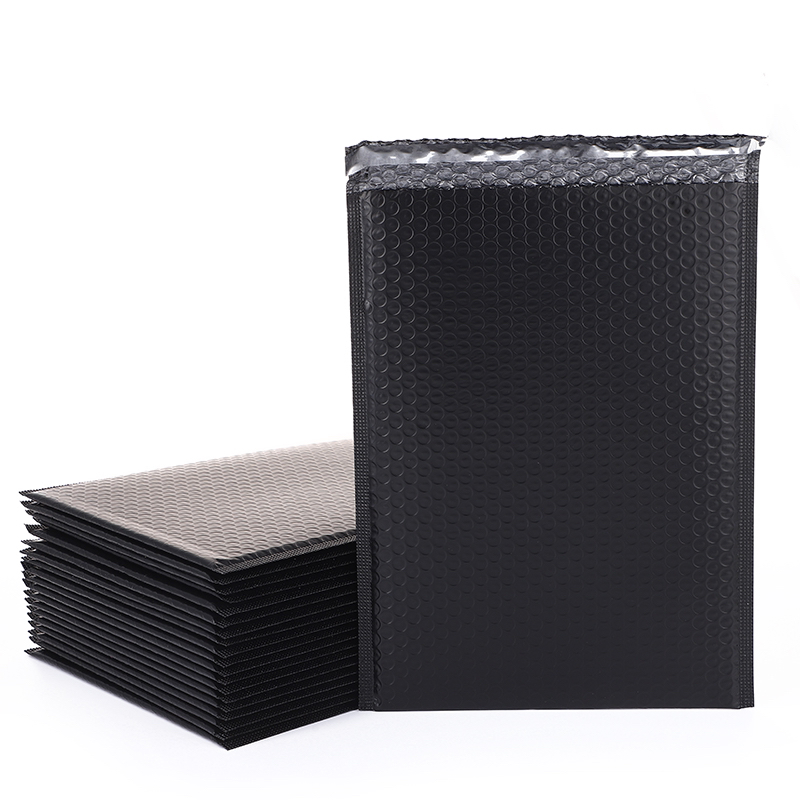 Black Extruded Poly Bubble Mailer Waterproof Bag Shockproof Bag Black Extruded Poly Bubble Mailer Waterproof Bag Shockproof Bag