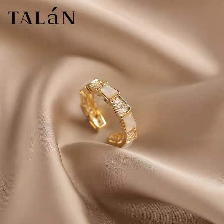 INS Fashion Ring Female Design Fashion Personalized Cold Style Index Finger Ring Cuff Bracelet