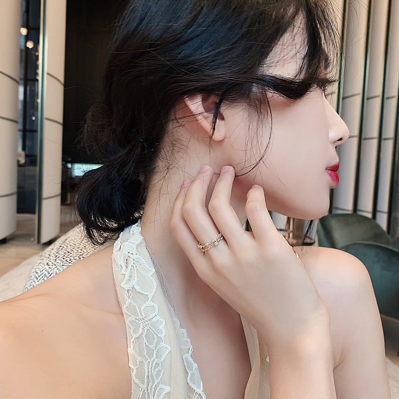 INS Fashion Ring Female Design Fashion Personalized Cold Style Index Finger Ring Cuff Bracelet INS Fashion Ring Female Design Fashion Personalized Cold Style Index Finger Ring Cuff Bracelet