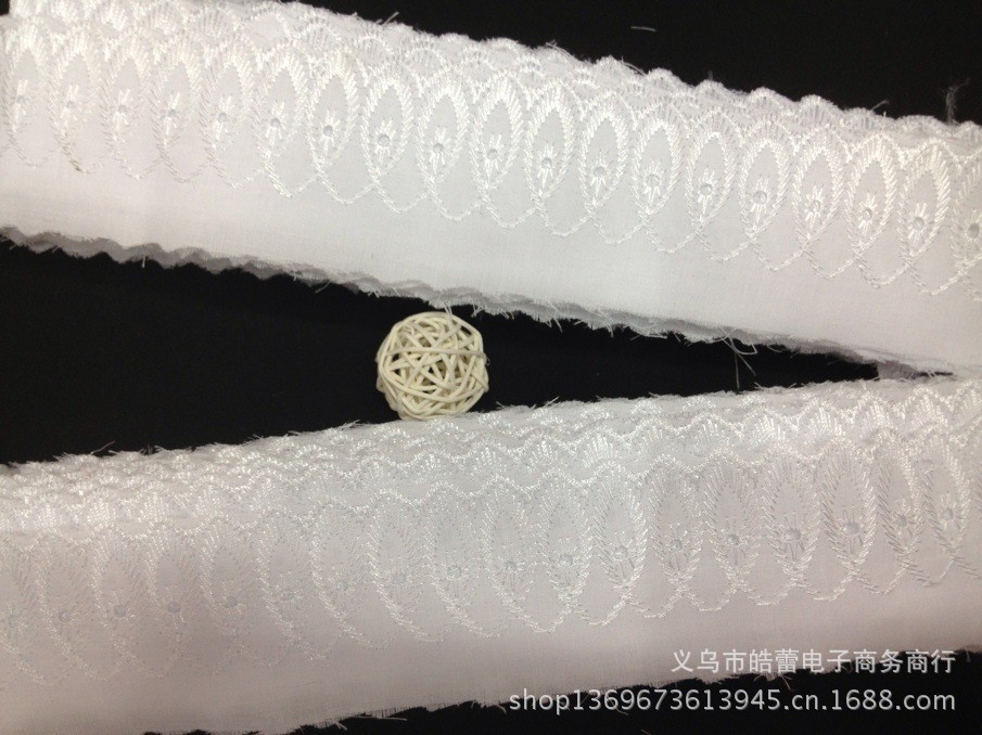 TC feather lace width 5cm color white cuff for children's clothing bleaching TC feather lace width 5cm color white cuff for children's clothing bleaching