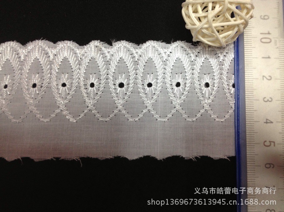 TC feather lace width 5cm color white cuff for children's clothing bleaching TC feather lace width 5cm color white cuff for children's clothing bleaching
