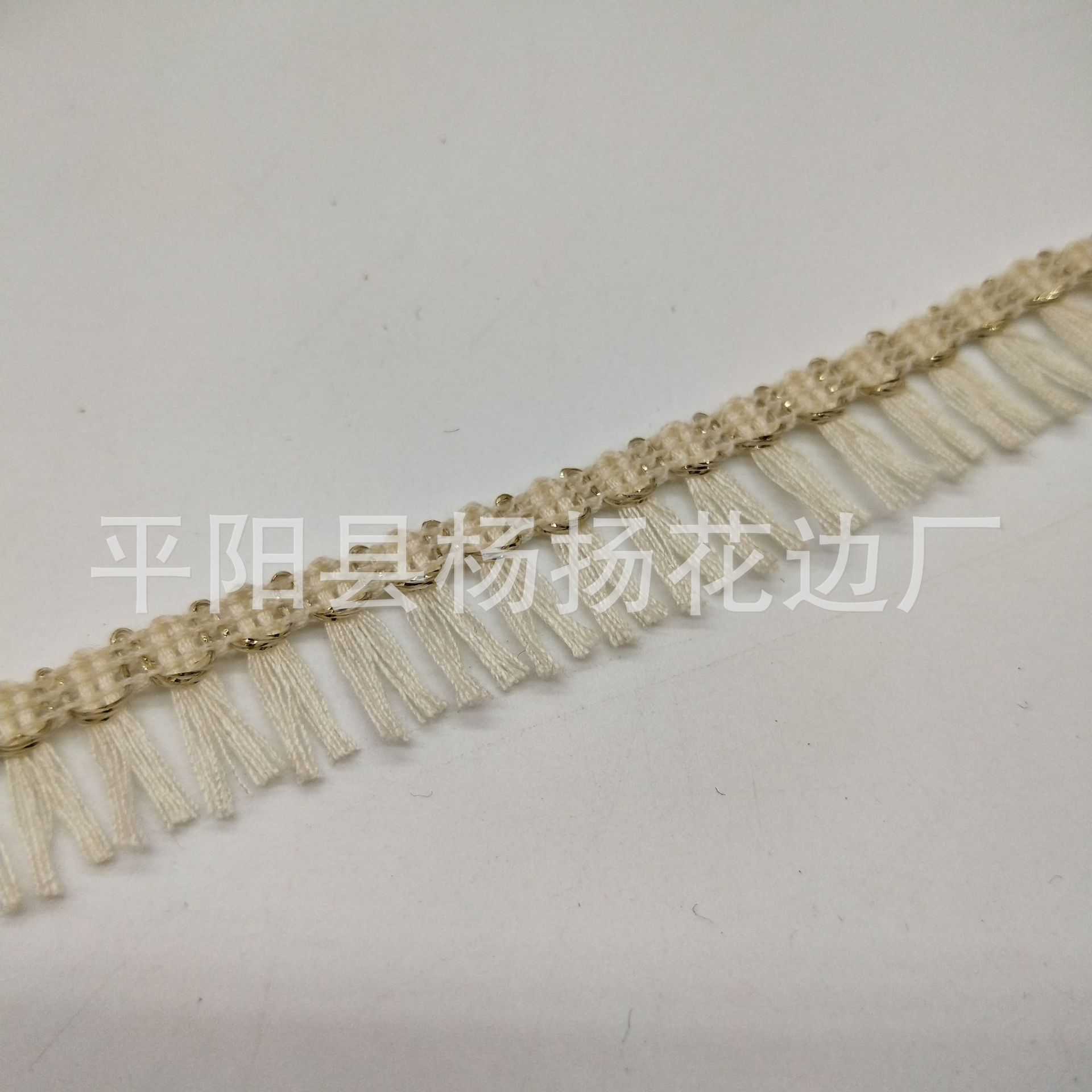 Spot wholesale polyester small row of fringed toothbrushes lace beard scarf clothing cuff accessories saliva towel DIY Spot wholesale polyester small row of fringed toothbrushes lace beard scarf clothing cuff accessories saliva towel DIY