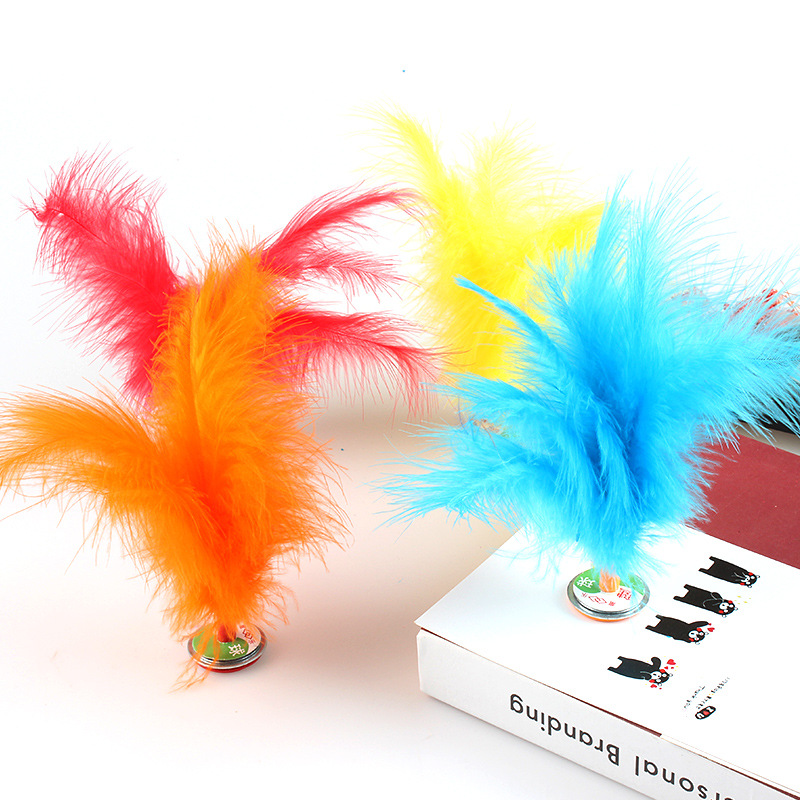 Factory Direct Sales Kick Shuttlecock Children&#039;s Traditional Entertainment Competition Small Sporting Goods Turkey Feather Shuttlecock Kick Shuttlecock Wholesale