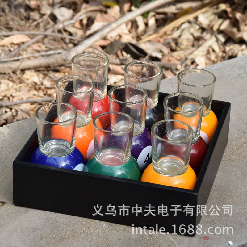 Manufacturers direct creative billiards beer mug bar entertainment glass glass glass party billiards betting glass Manufacturers direct creative billiards beer mug bar entertainment glass glass glass party billiards betting glass