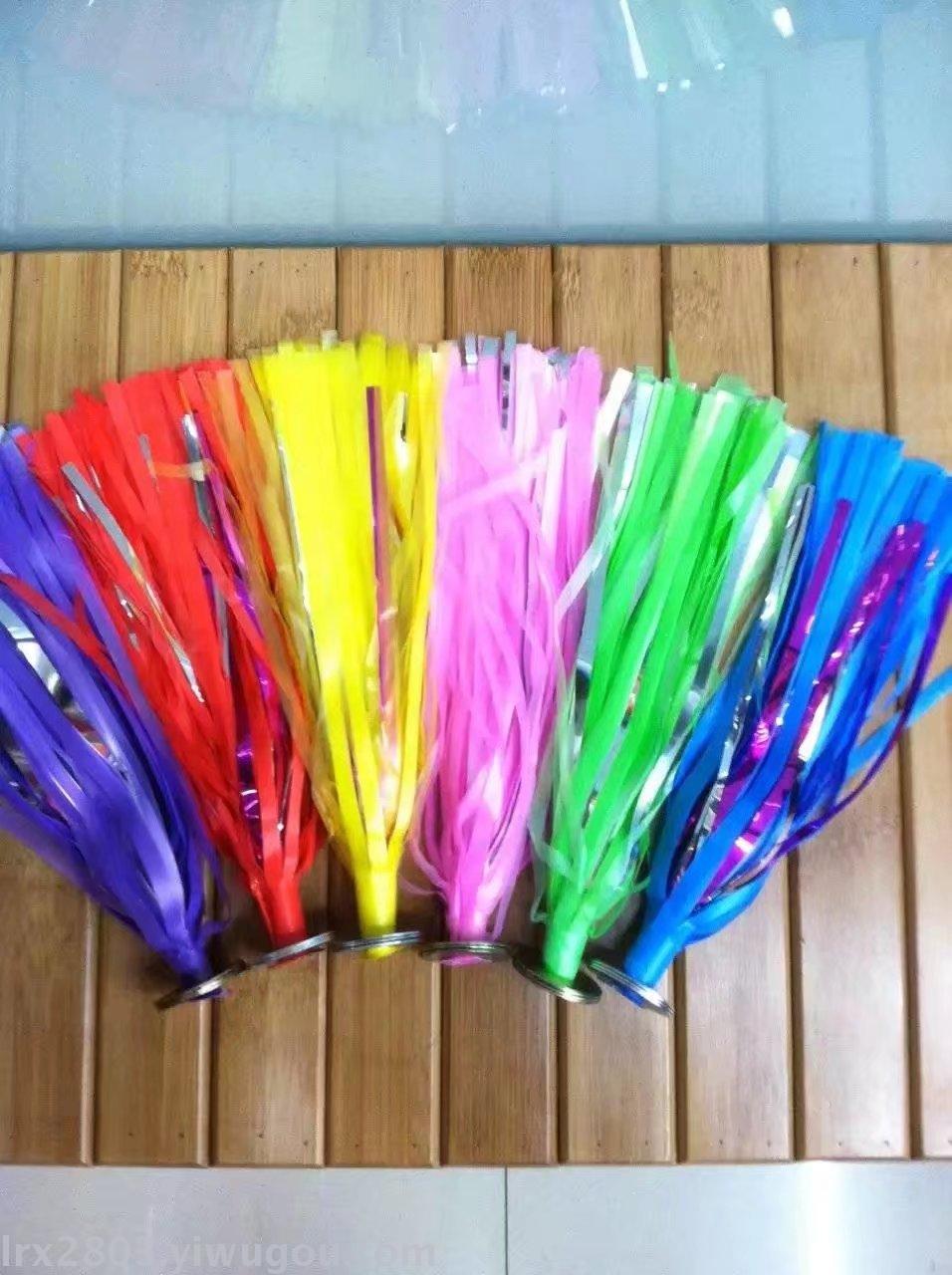 Wholesale Plastic Shuttlecock Plume Kick Shuttlecock Cock Kick Shuttlecock Game-Specific Shuttlecock Wholesale Plastic Shuttlecock Plume Kick Shuttlecock Cock Kick Shuttlecock Game-Specific Shuttlecock