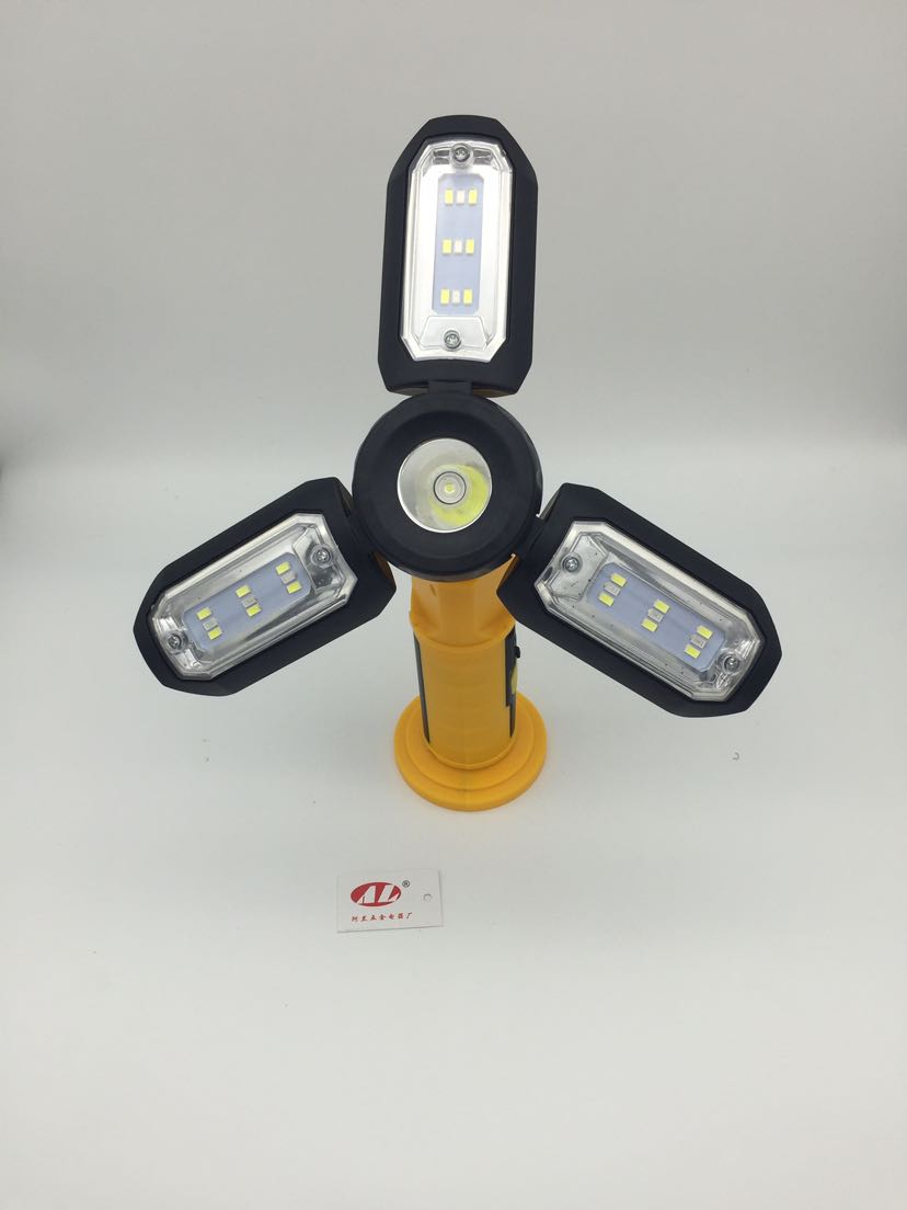 Tool is suing multi - function LED light hook car maintenance light adjustable light folding camping light Tool is suing multi - function LED light hook car maintenance light adjustable light folding camping light