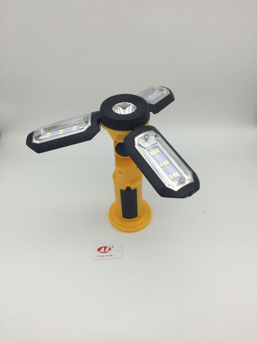 Tool is suing multi - function LED light hook car maintenance light adjustable light folding camping light Tool is suing multi - function LED light hook car maintenance light adjustable light folding camping light