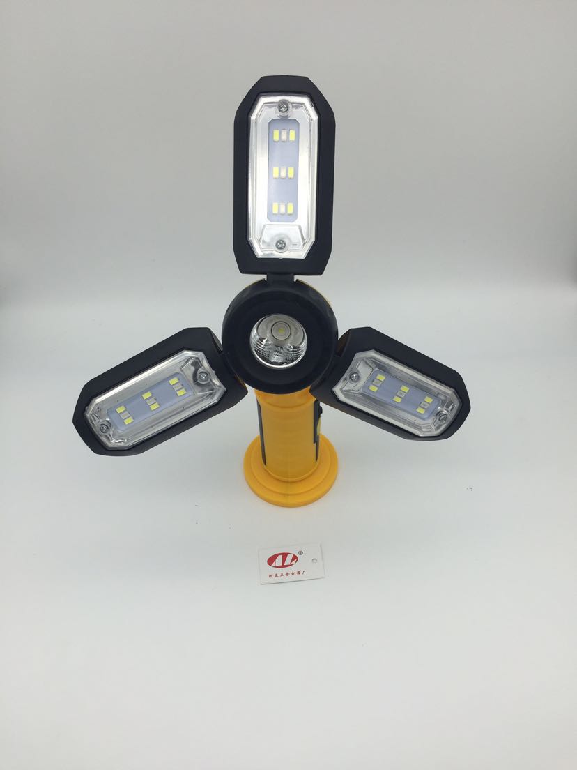 Tool is suing multi - function LED light hook car maintenance light adjustable light folding camping light Tool is suing multi - function LED light hook car maintenance light adjustable light folding camping light