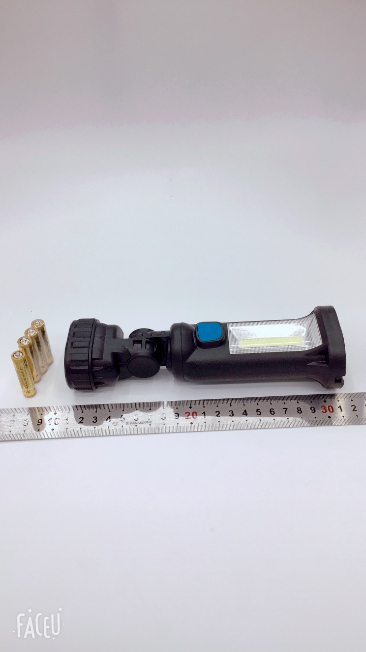 Double head direct light with strong magnetic working light includes side light 4 section 7 battery camping light Double head direct light with strong magnetic working light includes side light 4 section 7 battery camping light