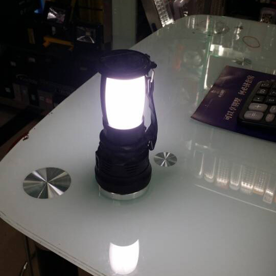 Outdoor portable lamps LED camping light solar rechargeable portable emergency lighting Lantern camping tent light Outdoor portable lamps LED camping light solar rechargeable portable emergency lighting Lantern camping tent light