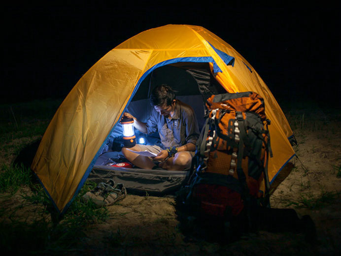 Outdoor portable lamps LED camping light solar rechargeable portable emergency lighting Lantern camping tent light Outdoor portable lamps LED camping light solar rechargeable portable emergency lighting Lantern camping tent light