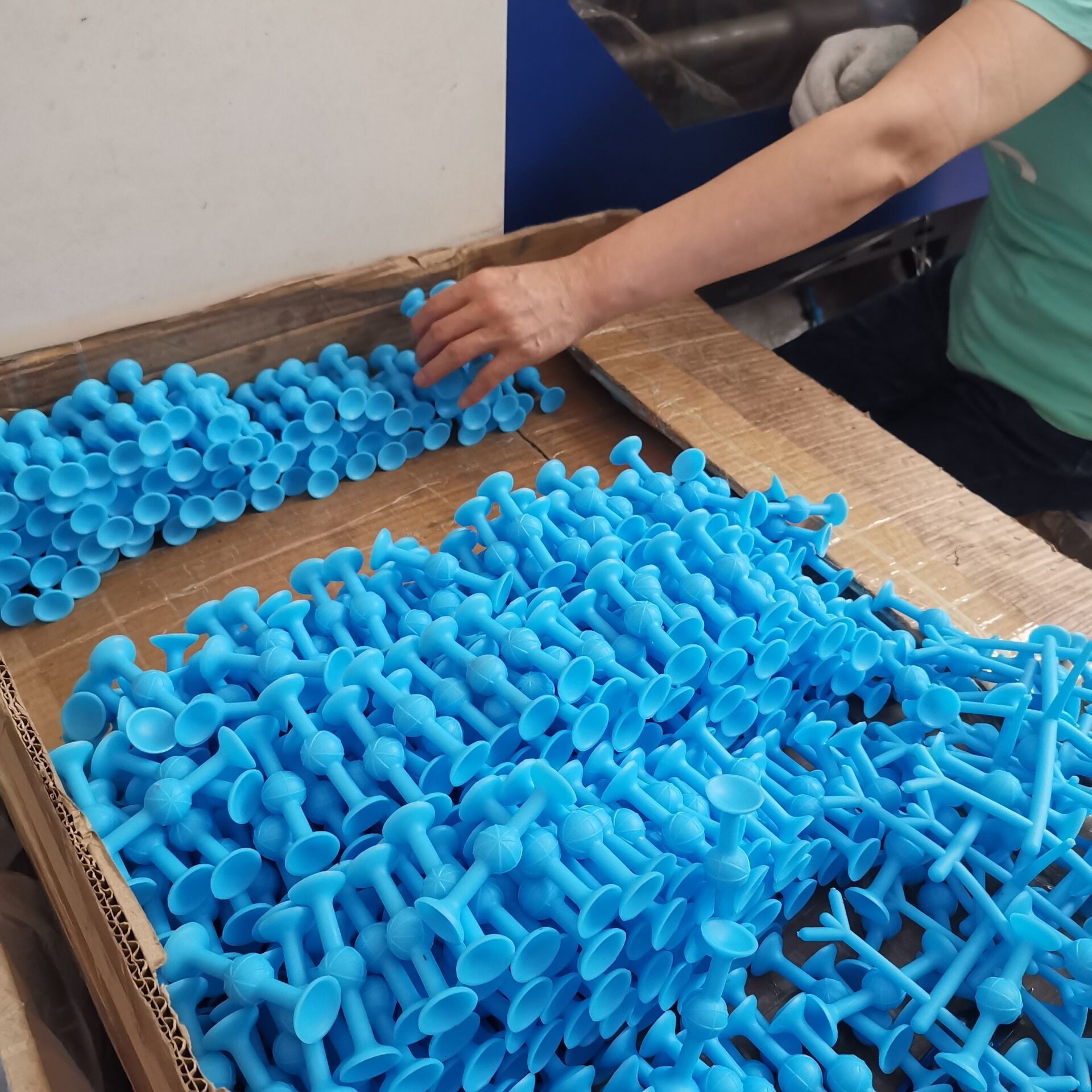 Cross-Border Hot Selling Suction Sticky Music Children's Educational Toys Darts Sucker Soft Building Blocks Suction Stick Kindergarten Teaching Aids Cross-Border Hot Selling Suction Sticky Music Children's Educational Toys Darts Sucker Soft Building Blocks Suction Stick Kindergarten Teaching Aids