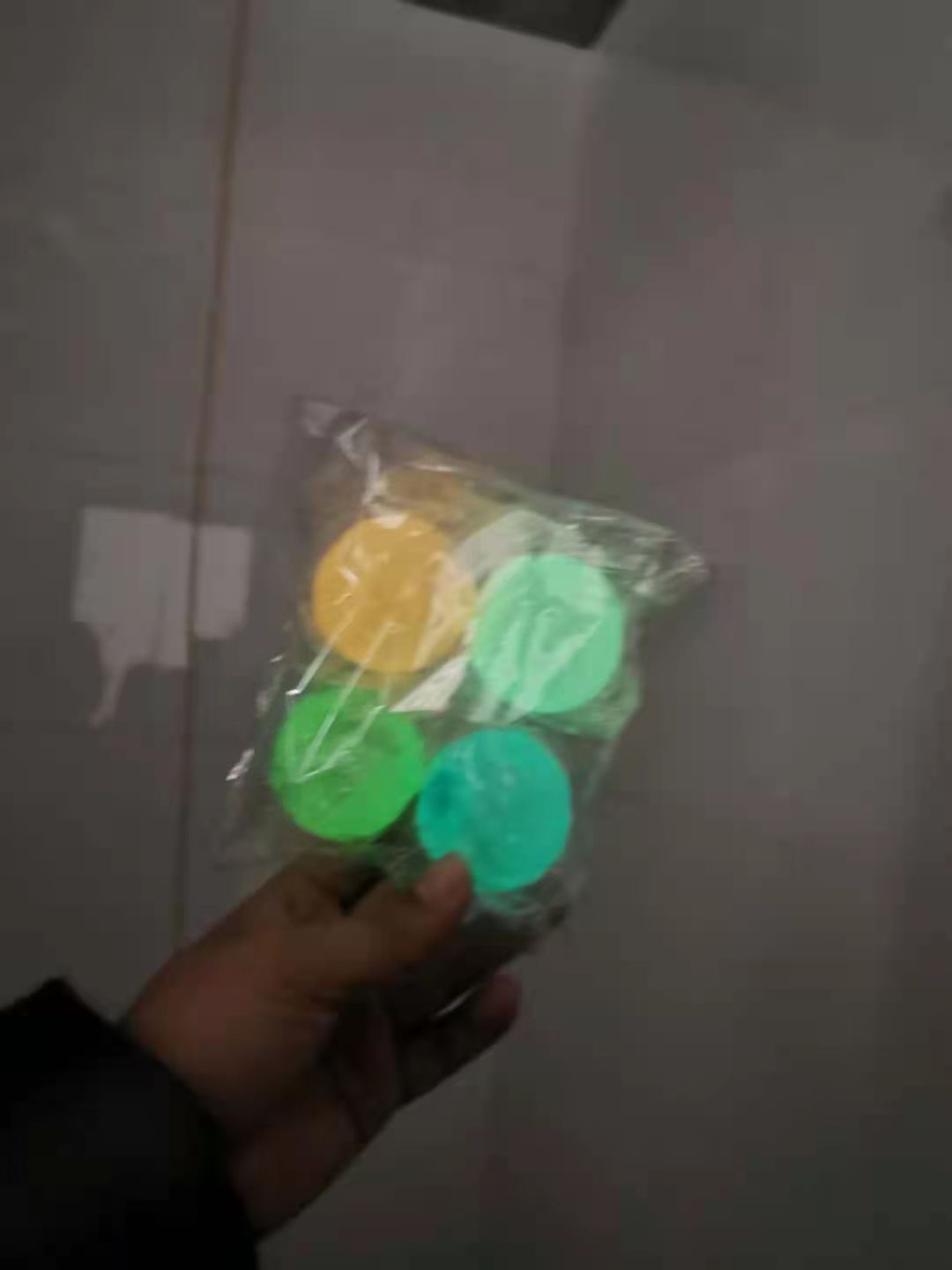 Tiktok Luminous Sticky Ball Sticky Wall Ball Decompression Vent Ball TPR Interactive Ceiling Ball Children Darts Sticky Ball Tiktok Luminous Sticky Ball Sticky Wall Ball Decompression Vent Ball TPR Interactive Ceiling Ball Children Darts Sticky Ball