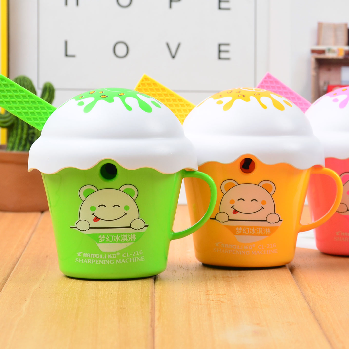 Changli 216 Student Cartoon Ice Cream Automatic Advance and Retreat Lead Pencil Sharpener Hand-Cranked