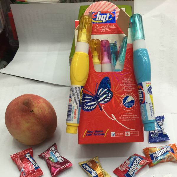 Correction fluid new market, welcome new and old customers to come to our shop together Correction fluid new market, welcome new and old customers to come to our shop together