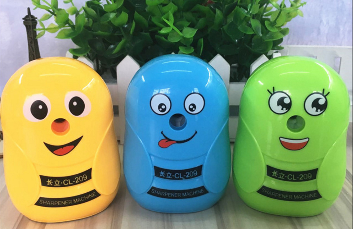 Manufacturer direct-selling cartoon bee automatically back and forth sharpener hand pencil sharpener