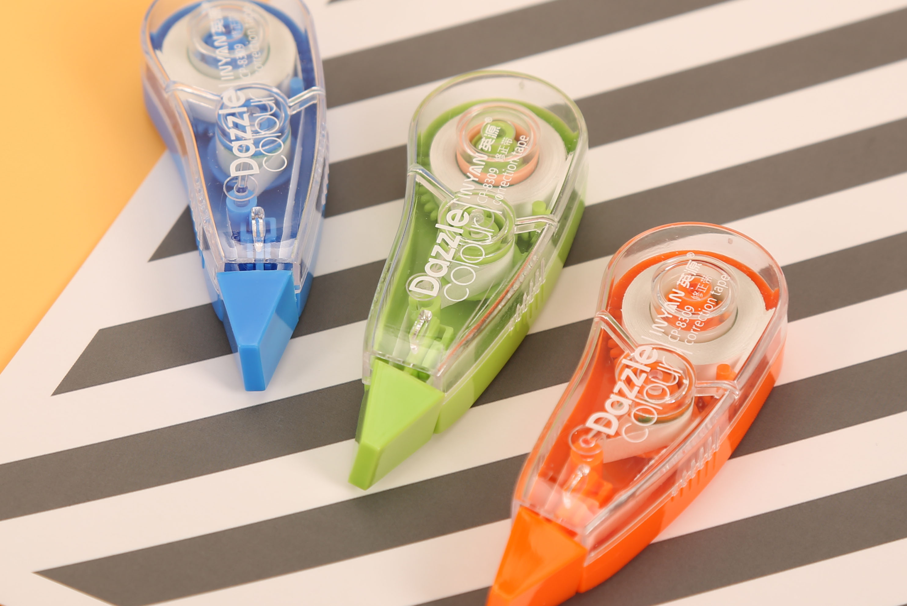 Yingyuan student correction liquid steel head correction fluid non-toxic quick-dry stationery supplies. Yingyuan student correction liquid steel head correction fluid non-toxic quick-dry stationery supplies.