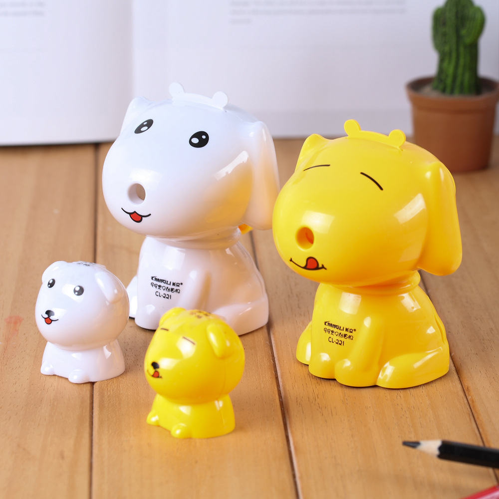 Cartoon wangbaobao father and son dog pencil sharpener hand pencil sharpener two in one combination