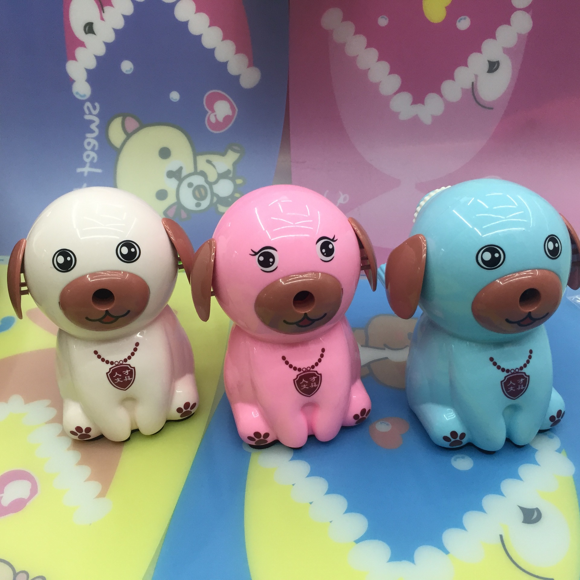 Japan and South Korea stationery creative cartoon hand pencil sharpener puppy shape pen knife pencil reeler