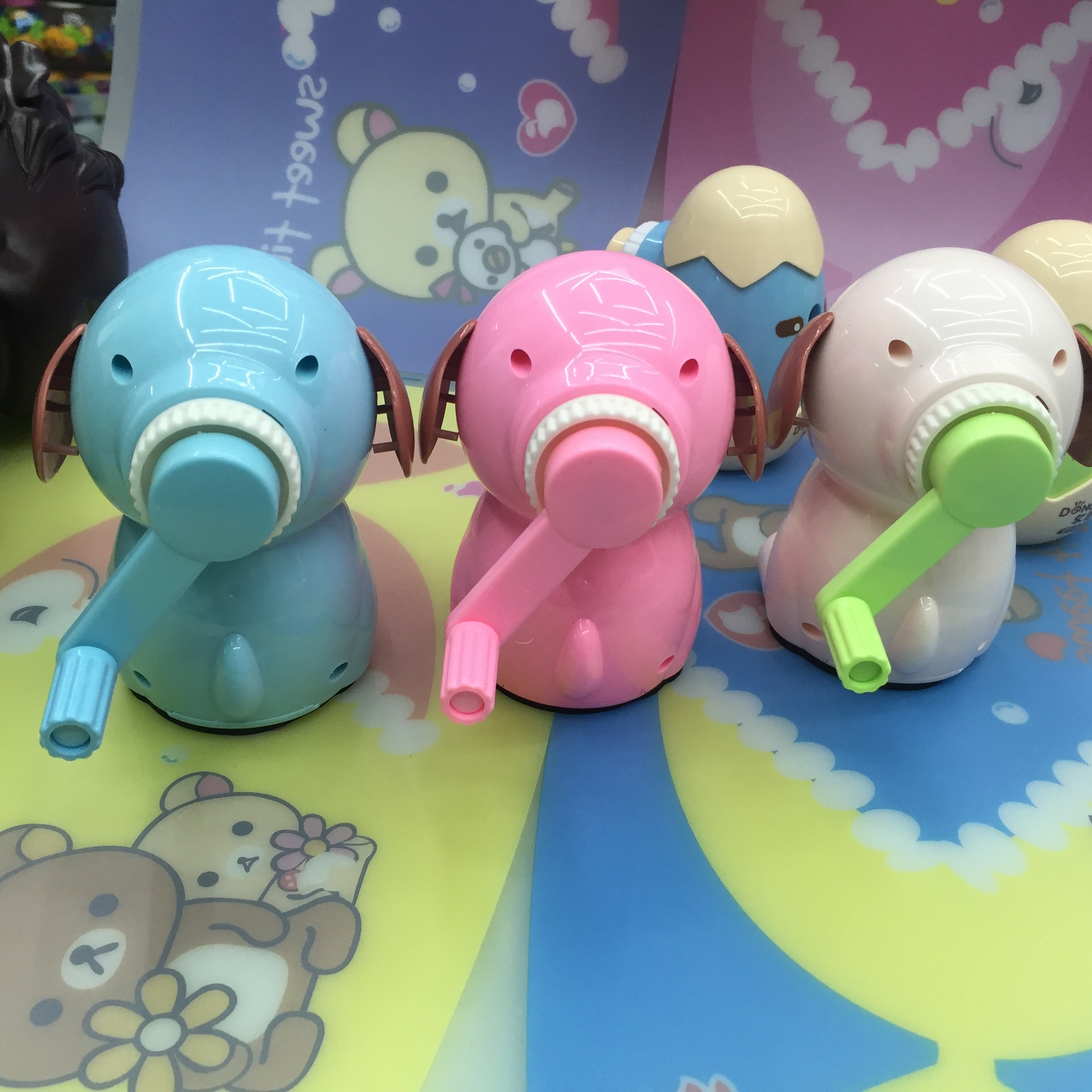 Japan and South Korea stationery creative cartoon hand pencil sharpener puppy shape pen knife pencil reeler