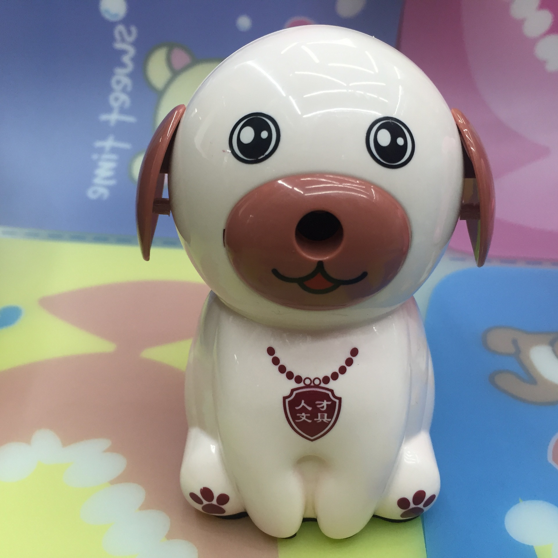 Japan and South Korea stationery creative cartoon hand pencil sharpener puppy shape pen knife pencil reeler