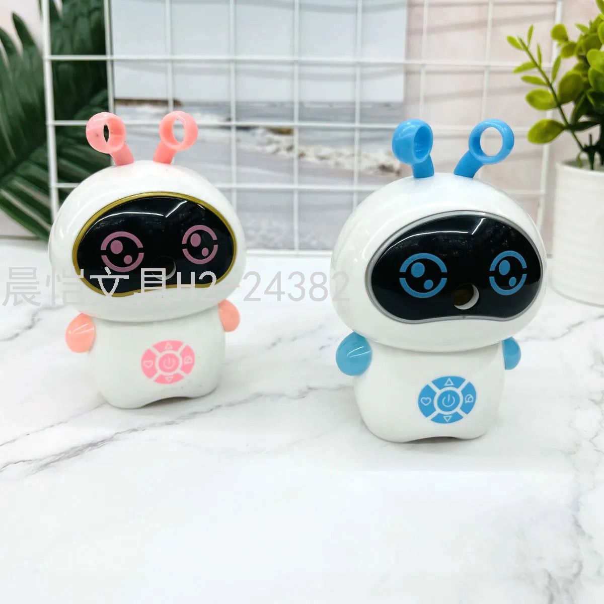 Elementary School Student Penknife Hand-Cranking Automatic Lead Cartoon Pencil Shapper Male and Female Child Robot Pencil Driver Pencil Sharpener