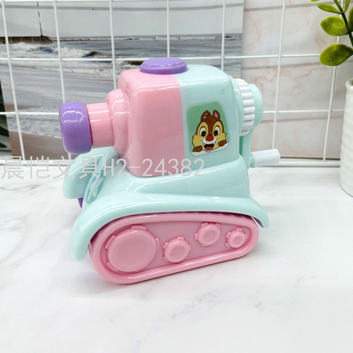Elementary School Student Penknife Hand-Cranking Automatic Lead Cartoon Pencil Shapper Male and Female Child Robot Pencil Driver Pencil Sharpener