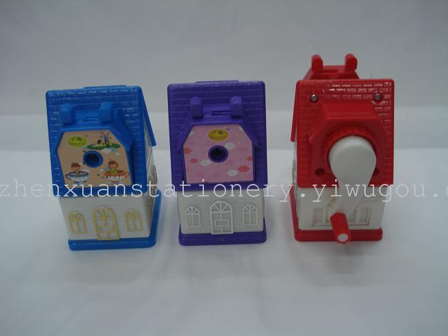 Hot Selling House Hand Shake Pencil Sharpener Color Mixed