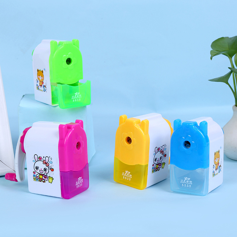 Wholesale Propelling Pencil Pencil Shapper Student Pen Spinning Cartoon Penknife Creative Pencil Sharpener Plastic Hand Pencil Sharpener