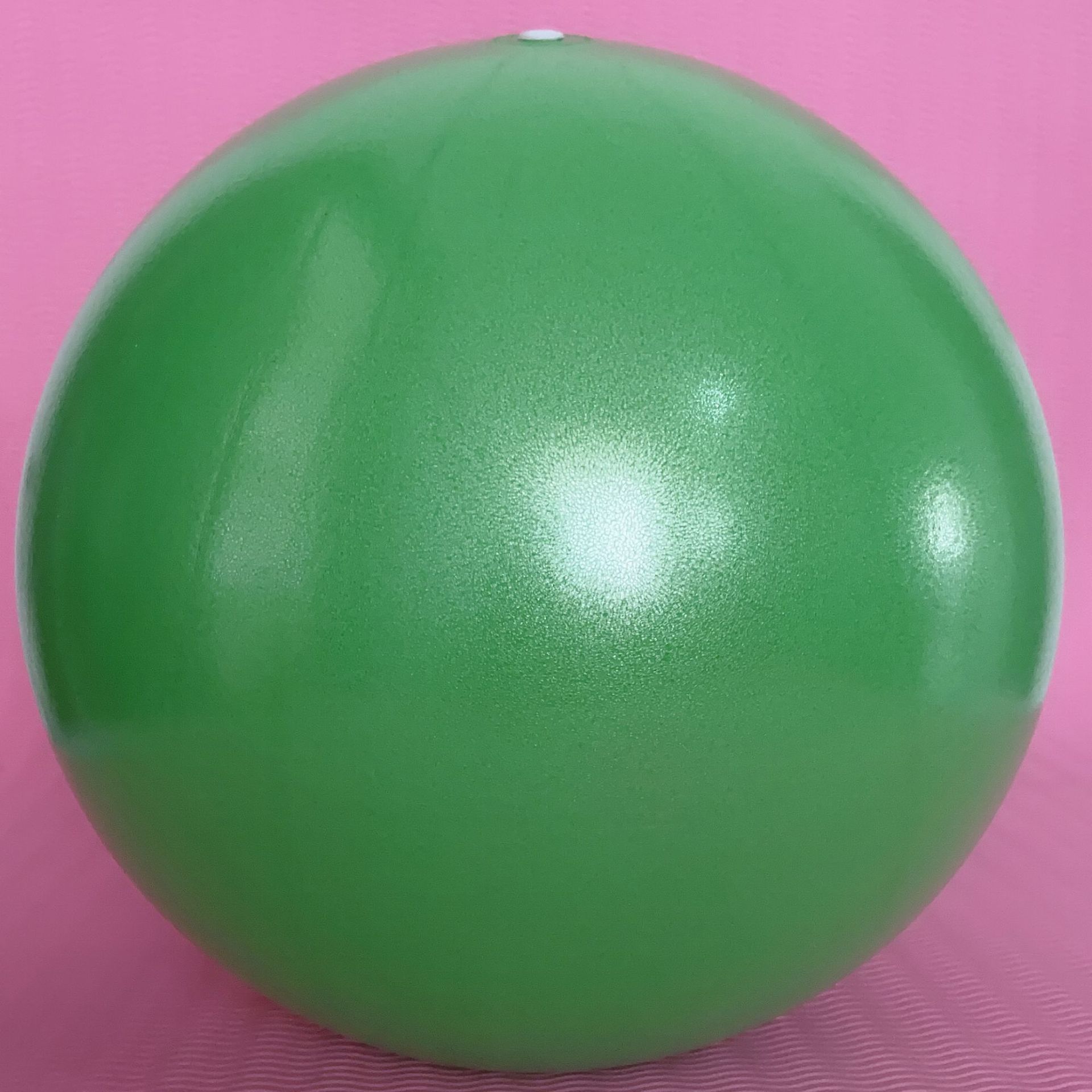 Wheat Tube Ball Net Red Pilates 25cm Yoga Ball Balance Ball Fitness Ball Gymnastic Ball Frosted Explosion-Proof Yoga Ball